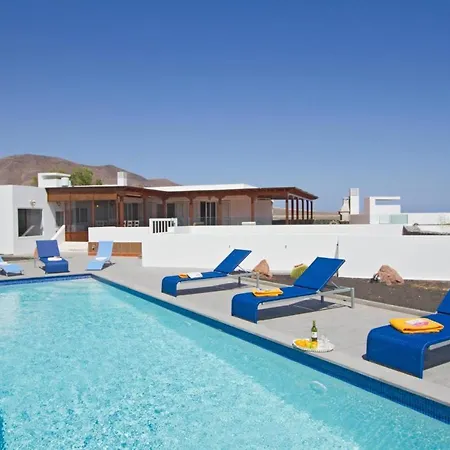 Villa Paloma *