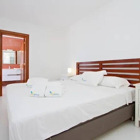 Paloma Villa *